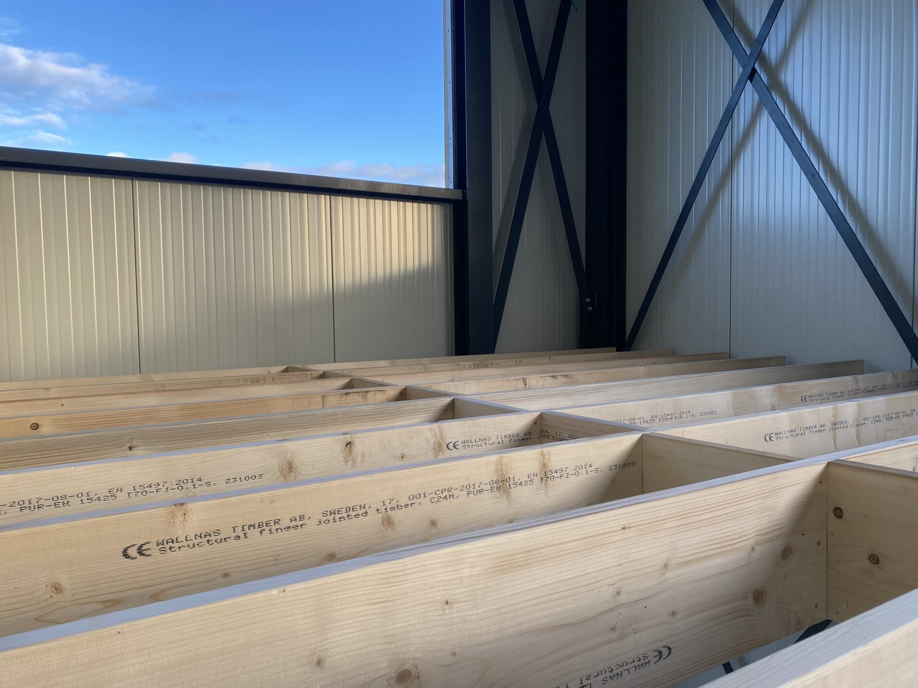 Houten verdiepingsvloer in aanbouw